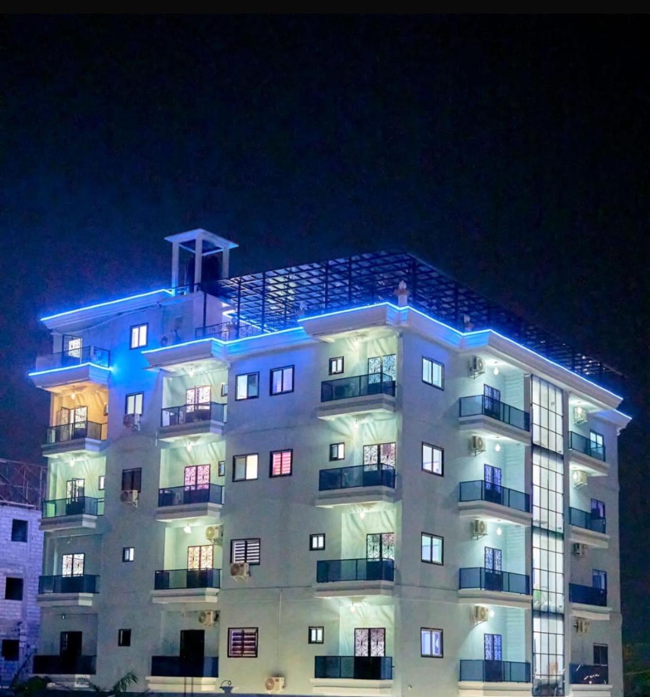 Отель Elite Complex Яунде Экстерьер фото